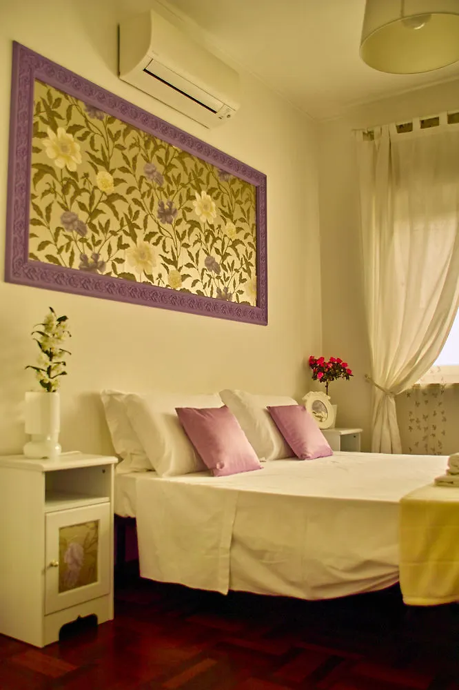 Romantic Nest In Rome 2*,  Italy